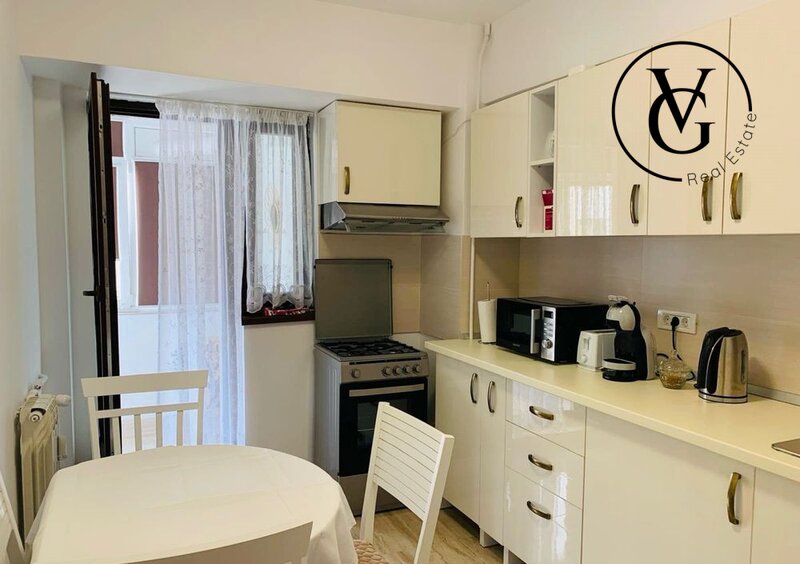 Sos. Nicolae Titulescu, apartament 3 camere, complet renovat.